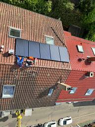 Montage Solaranalage für Heizungsunterstützung in Pforzheim © Haustechnik Karahan GmbH Montage Solaranalage für Heizungsunterstützung in Pforzheim © Haustechnik Karahan GmbH